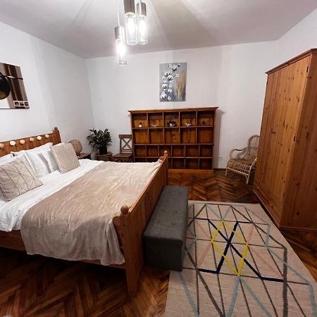 Ferienwohnung Eden Garden Brașov Exterior foto